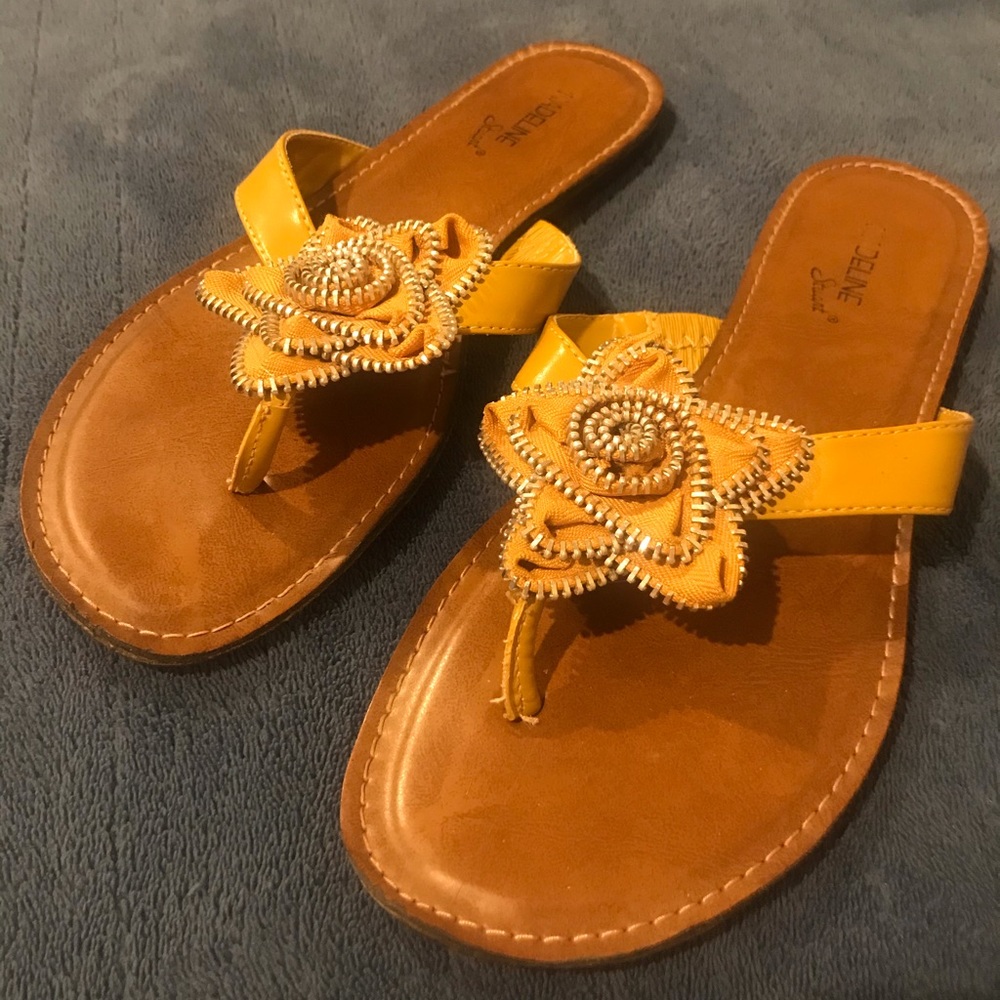 Madeline Stuart Yellow Zipper Flower Sandals